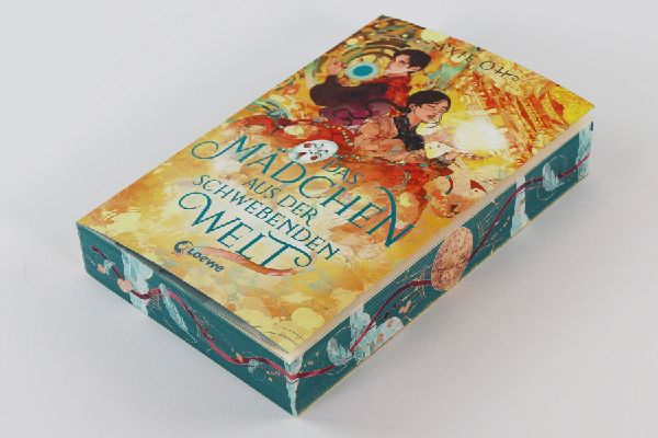 Das Mädchen aus der Schwebenden Welt (Floating World-Dilogie, Band 1)