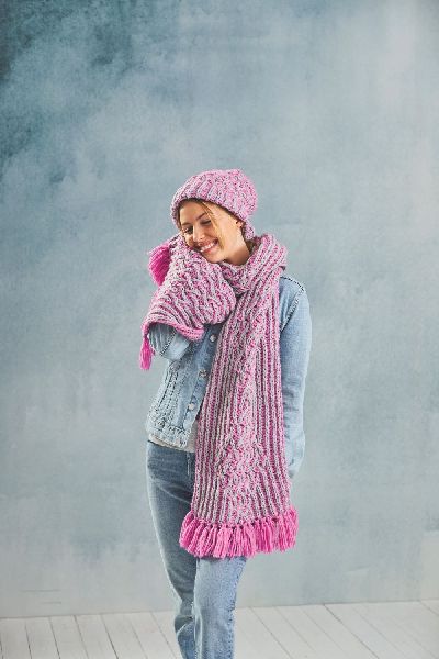 Woolly Hugs Reliefpatent stricken