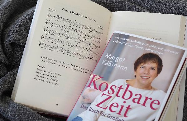 Kostbare Zeit - Das Buch für Großeltern