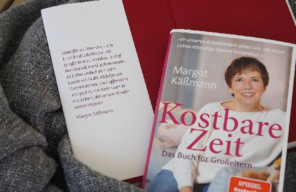 Kostbare Zeit - Das Buch für Großeltern