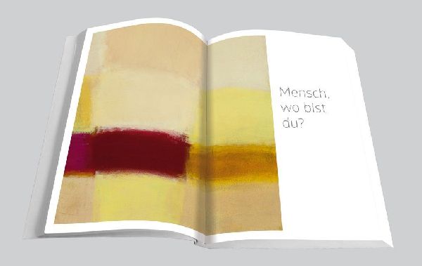 Hier. Bei dir