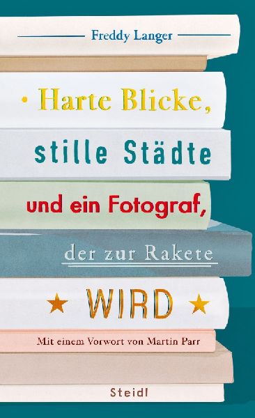 Harte Blicke, stille Städte und ein Fotograf, der zur Rakete ...