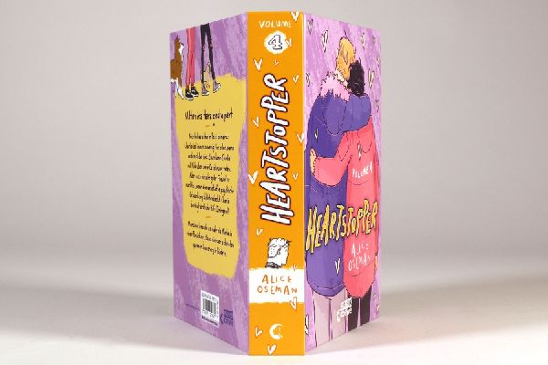 Heartstopper Volume 4 (deutsche Hardcover-Ausgabe)