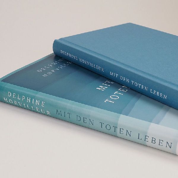 Mit den Toten leben