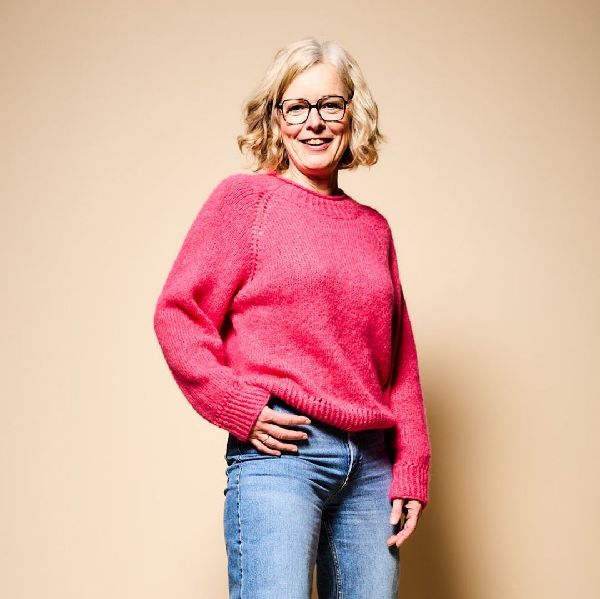 Easy Knits - Pullover