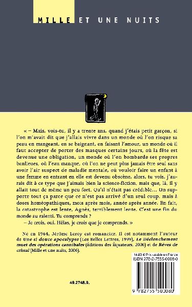 Comme un fauteuil Voltaire dans une bibliothèque en ruine