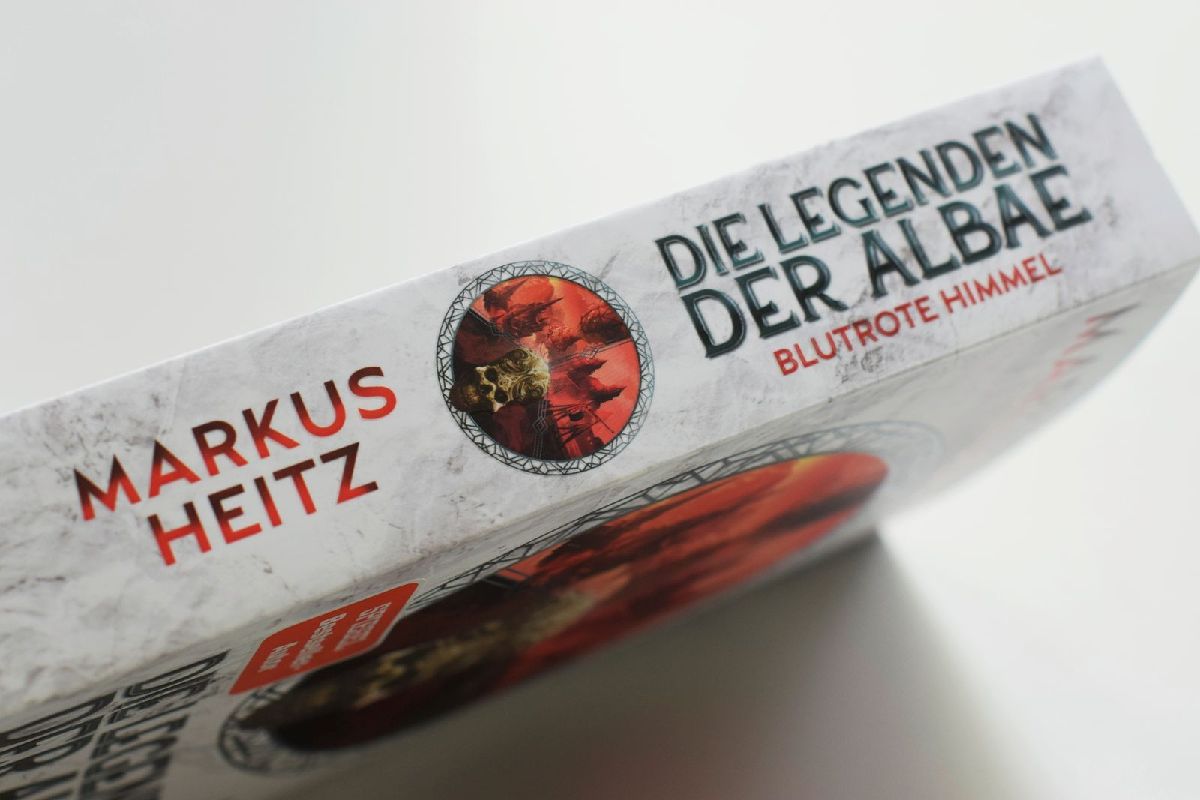 Die Legenden der Albae - Blutrote Himmel