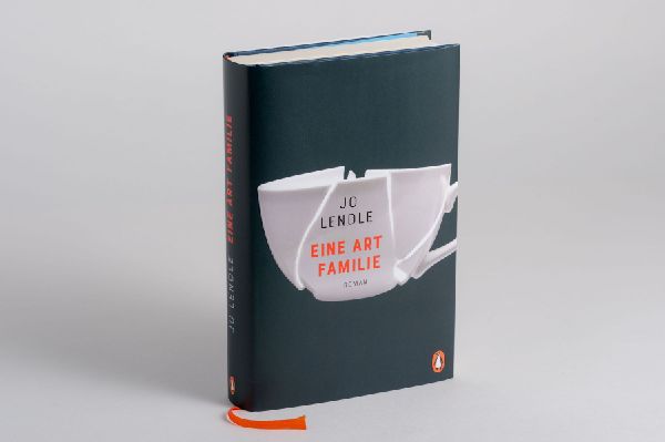 Eine Art Familie