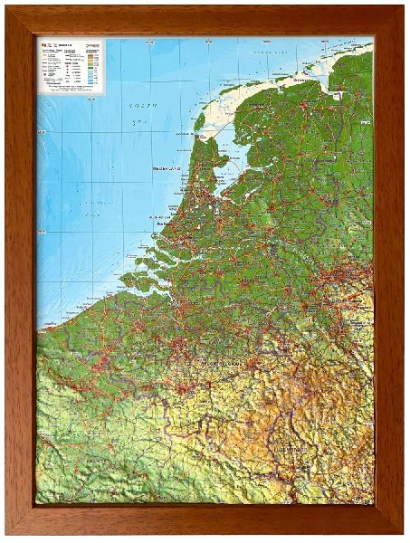 Relief Belelux klein mit Holzrahmen 1:400.000