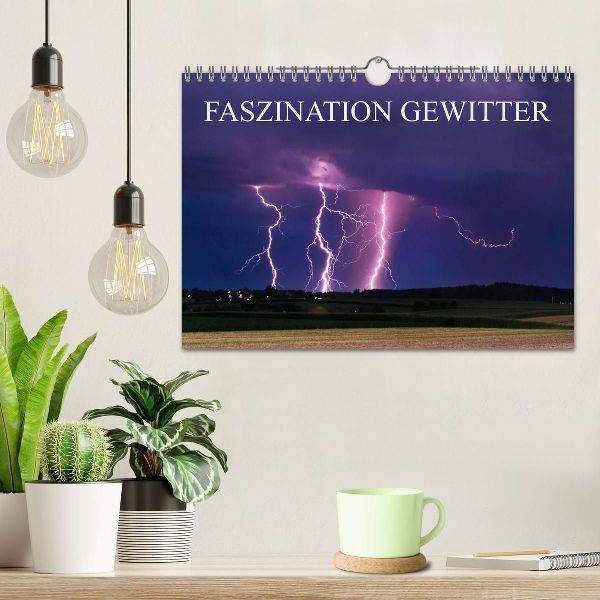 Faszination Gewitter (Wandkalender 2026 DIN A4 quer), CALVENDO Monatskalender