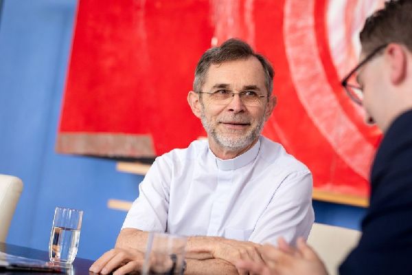 Für euch Bischof, mit euch Christ