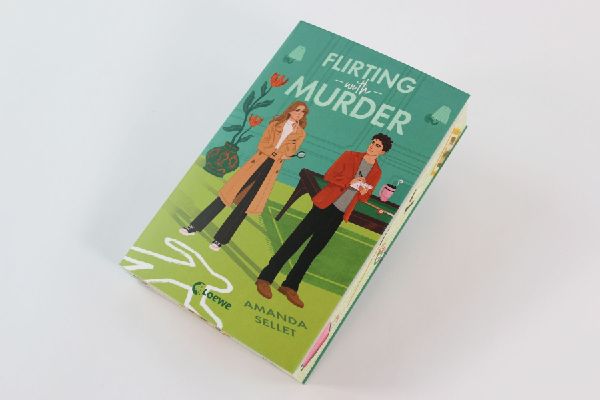 Flirting With Murder (Hearts & Crime, Band 1)